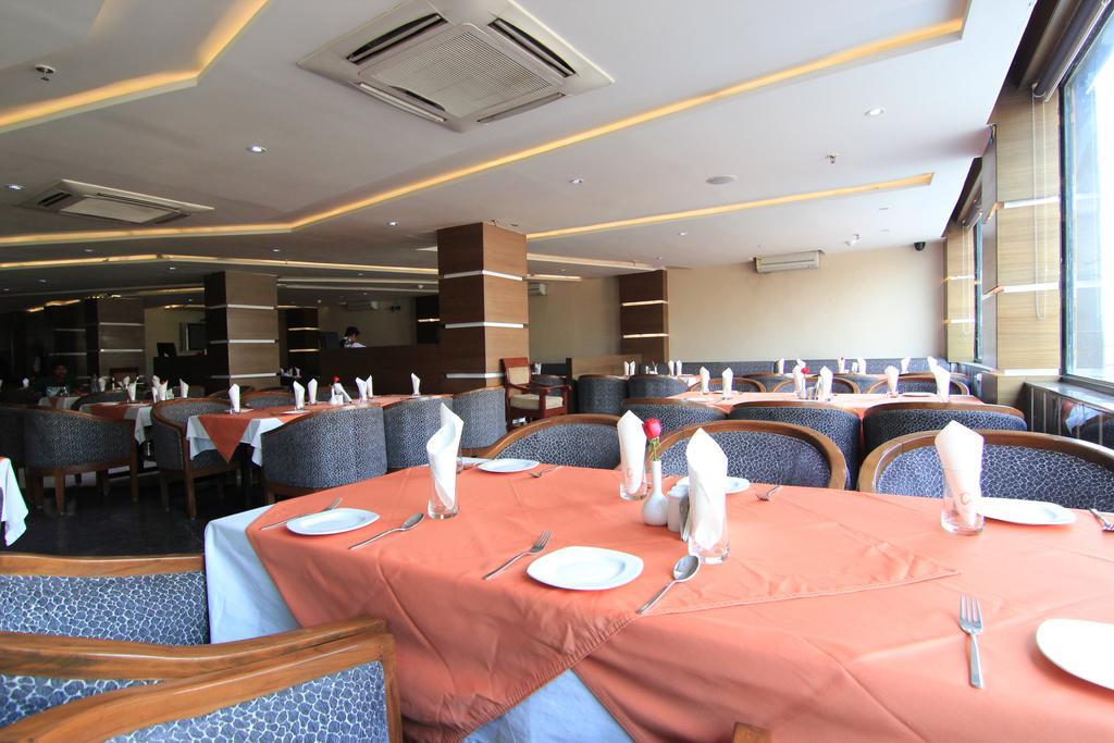 Hotel O2 Oxygen Колката Екстер'єр фото